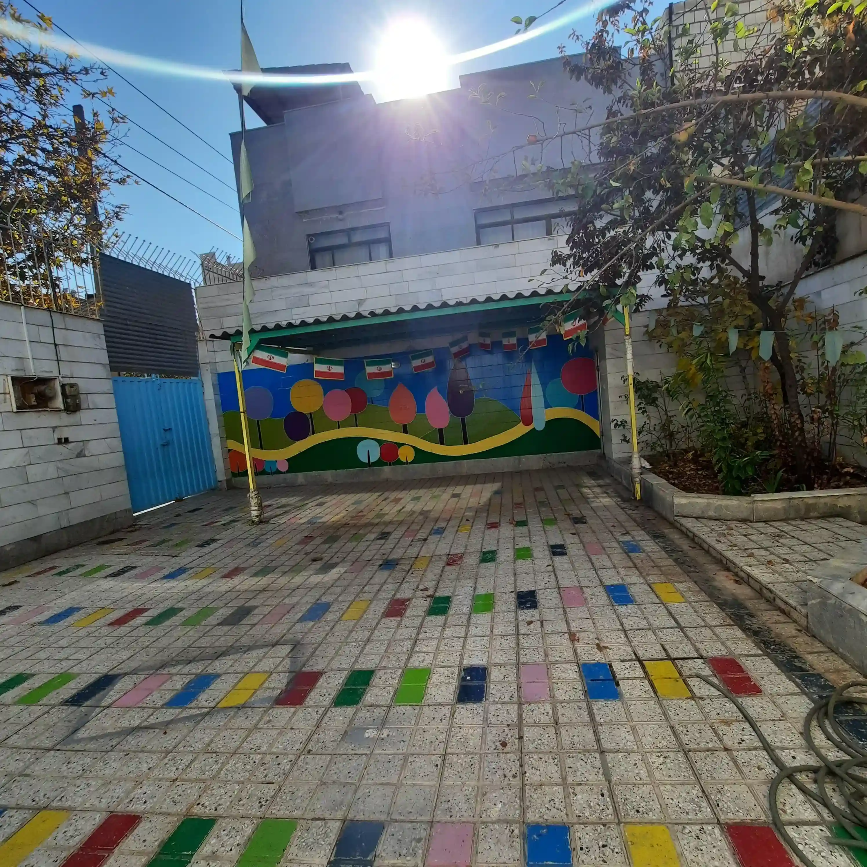 تصویر شماره 2 سالن مطالعه بهمنش